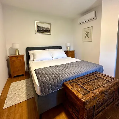 Jukini Dvori Villa Ricice (Prolozac)