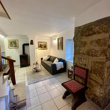 Villa Jukini Dvori With A View Of The Ricice (Prolozac)